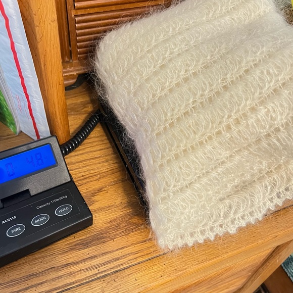 Central Park West Loose Knit Shoulder Wrap Shawl Shrug Mohair Blend Cream Ivory - Picture 10 of 10